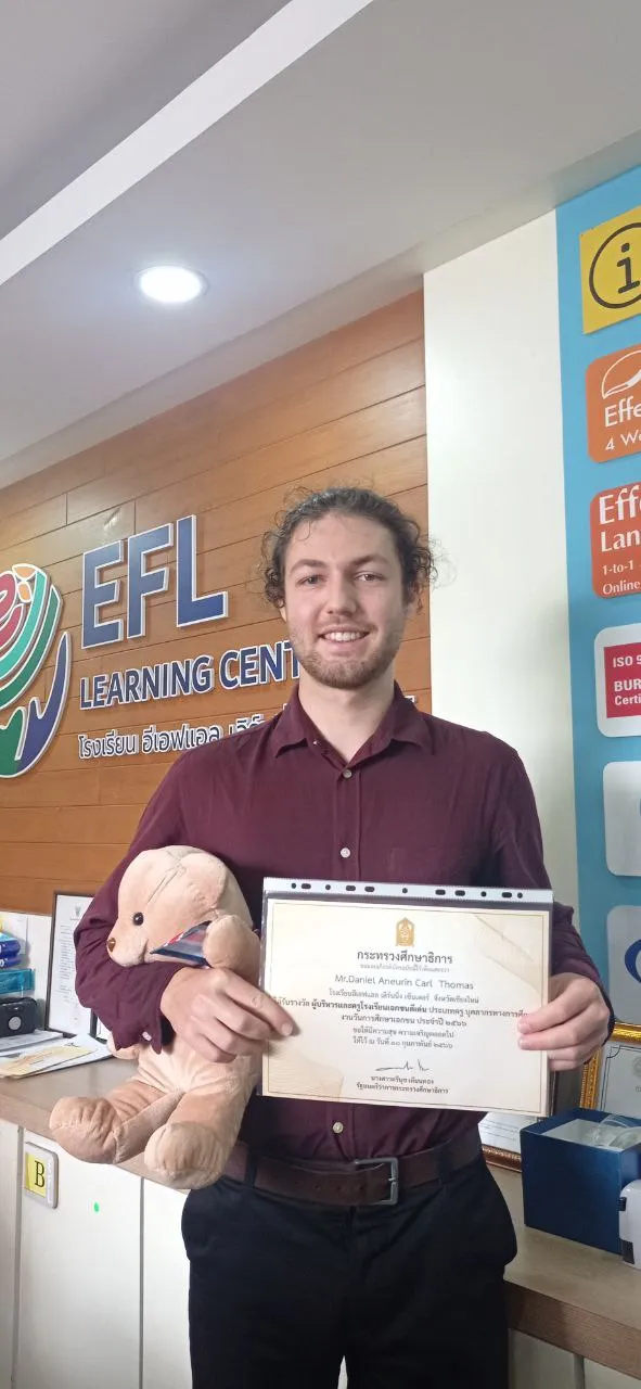 Dan receiving a teaching award